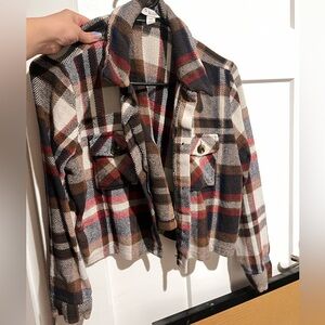 crop flannel